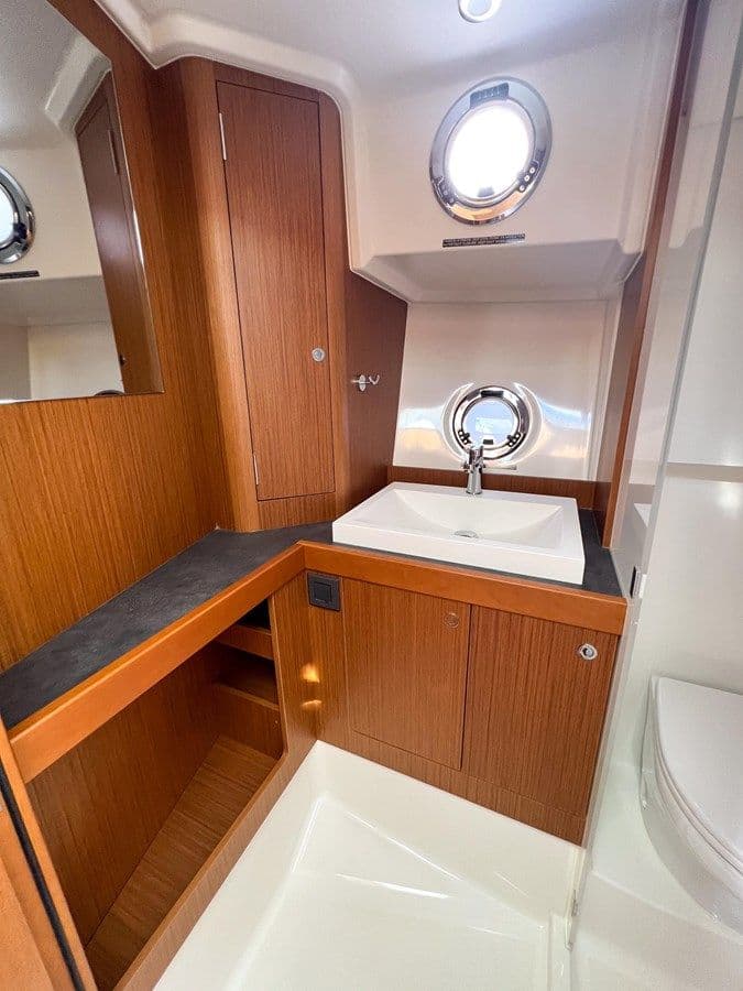 2023 Beneteau Swift Trawler 35 2023