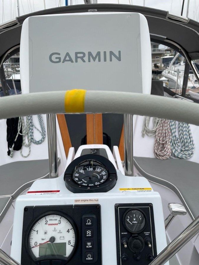 best yacht sales deals Kohi - Catalina Yachts