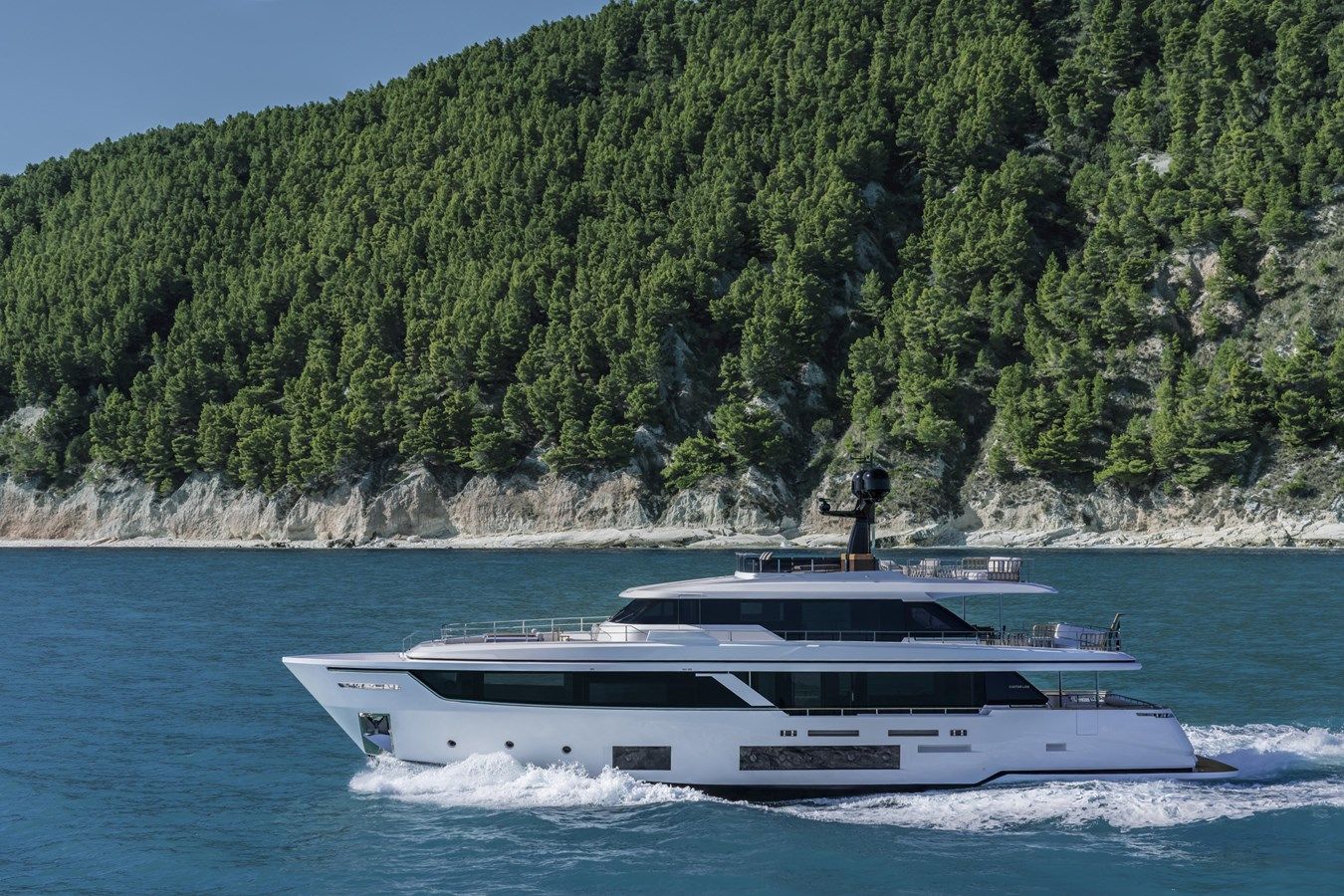 Buy a N30 Navetta 30 at Shestakov Yacht Sales