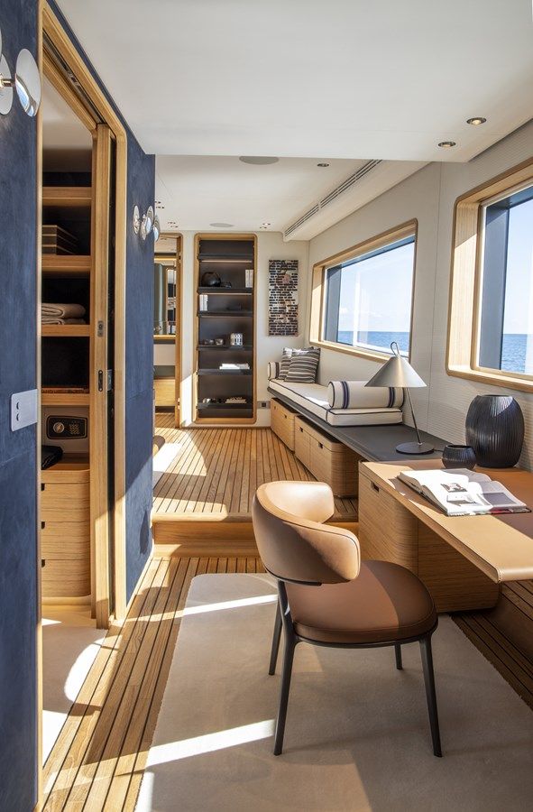 Buy a yacht N30 2023