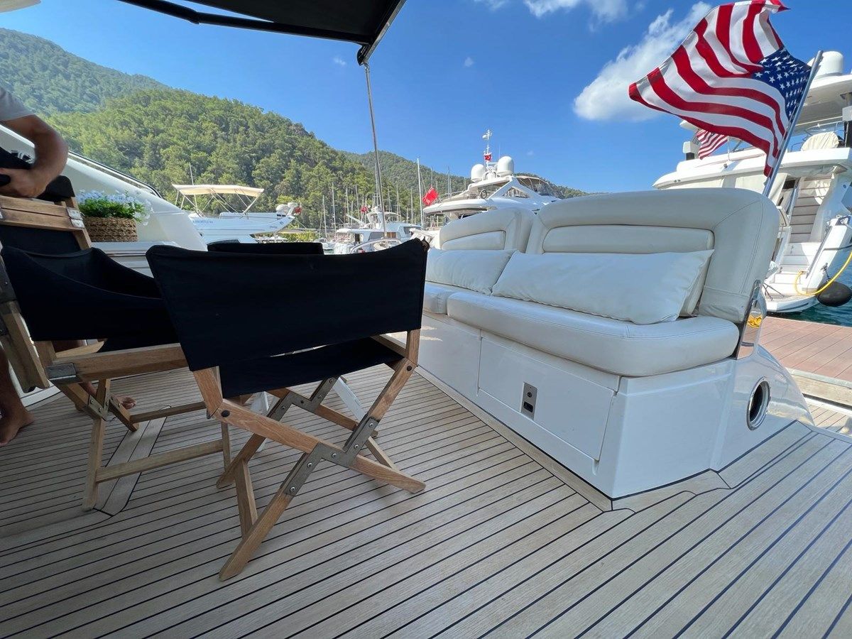 GALA - Sunseeker yacht sale