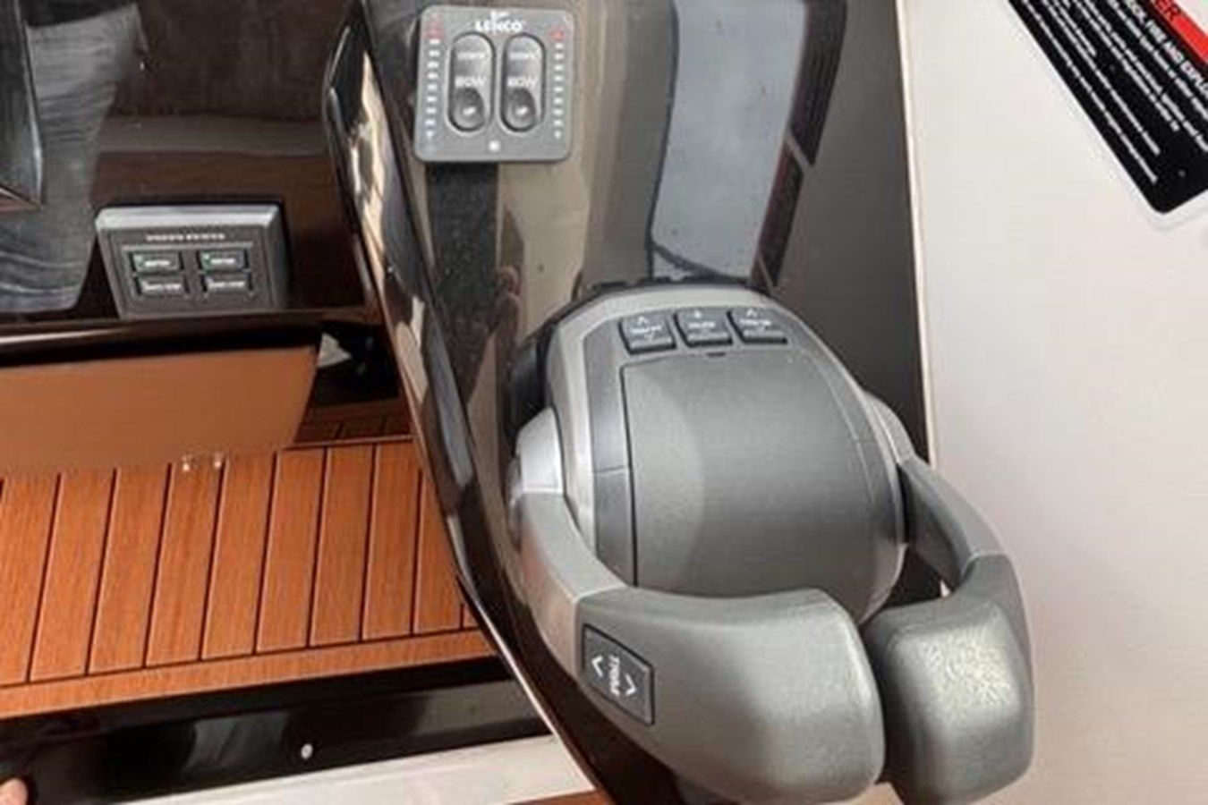 Buy a yacht 36' NX Boats 360 2023