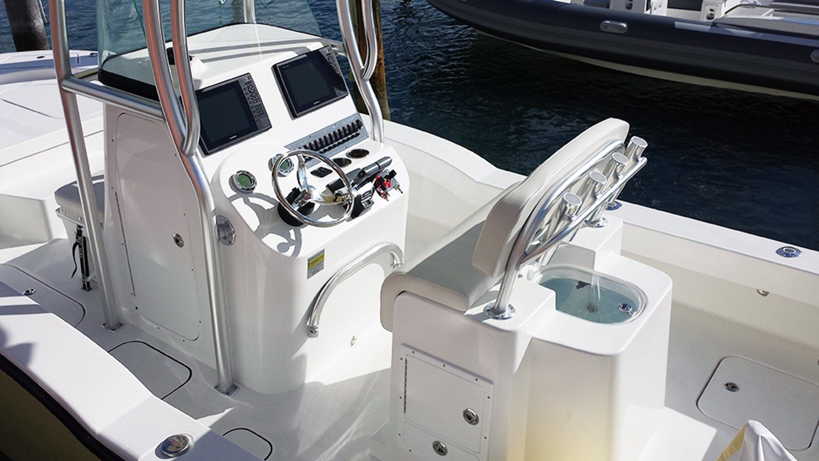 best yacht sales deals 2024 Tideline 235 Hybrid 2024