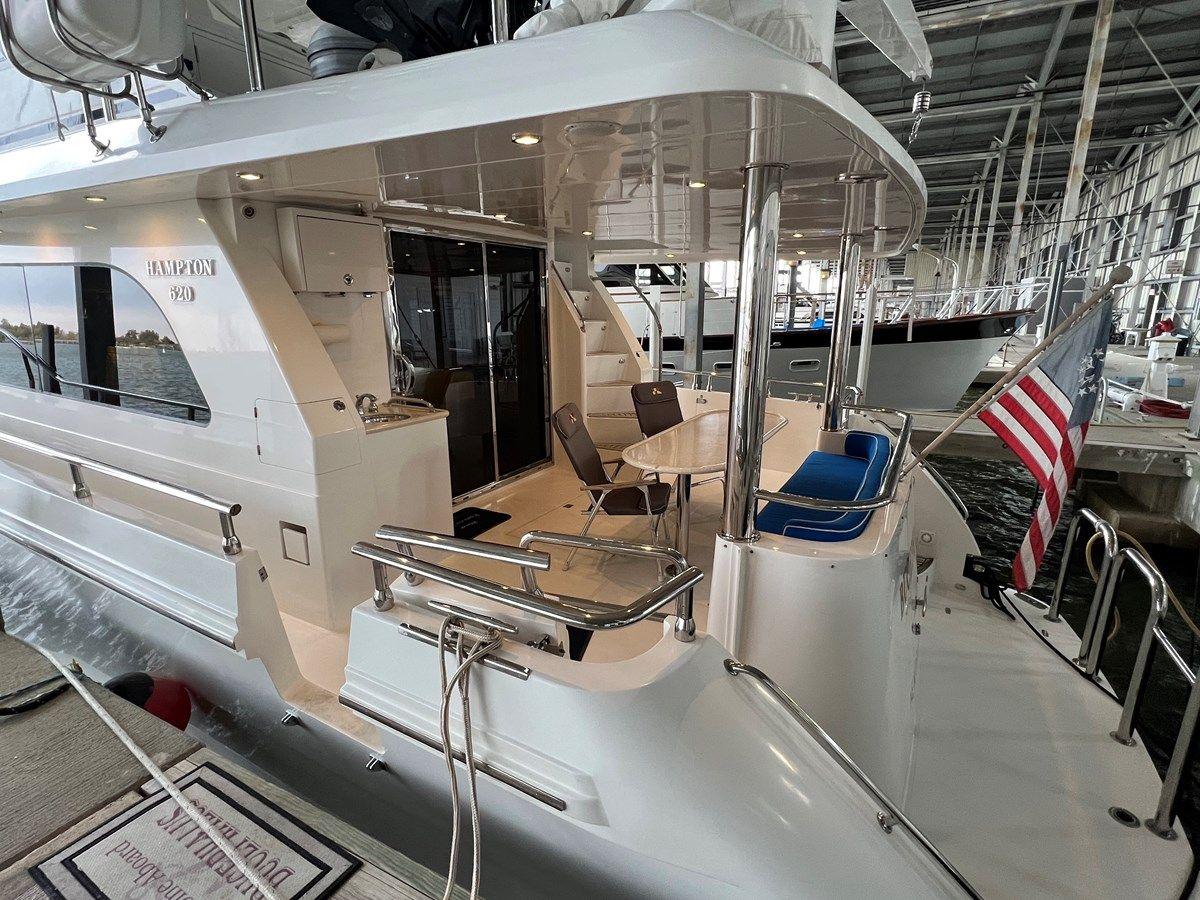 Bucephalus 62 yacht sale