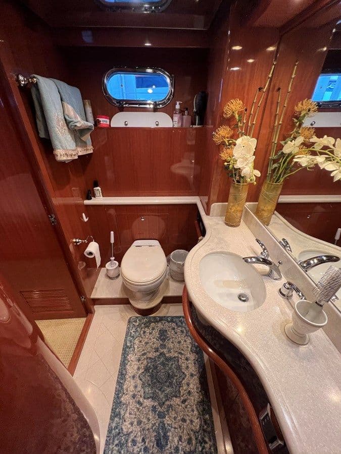 Buy a yacht Bucephalus - HAMPTON YACHTS