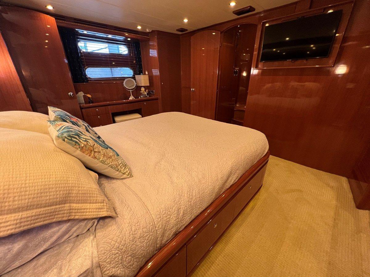 best yacht sales deals Bucephalus - HAMPTON YACHTS