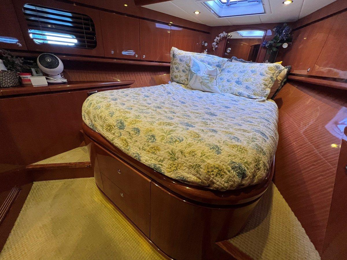 Bucephalus yacht sale