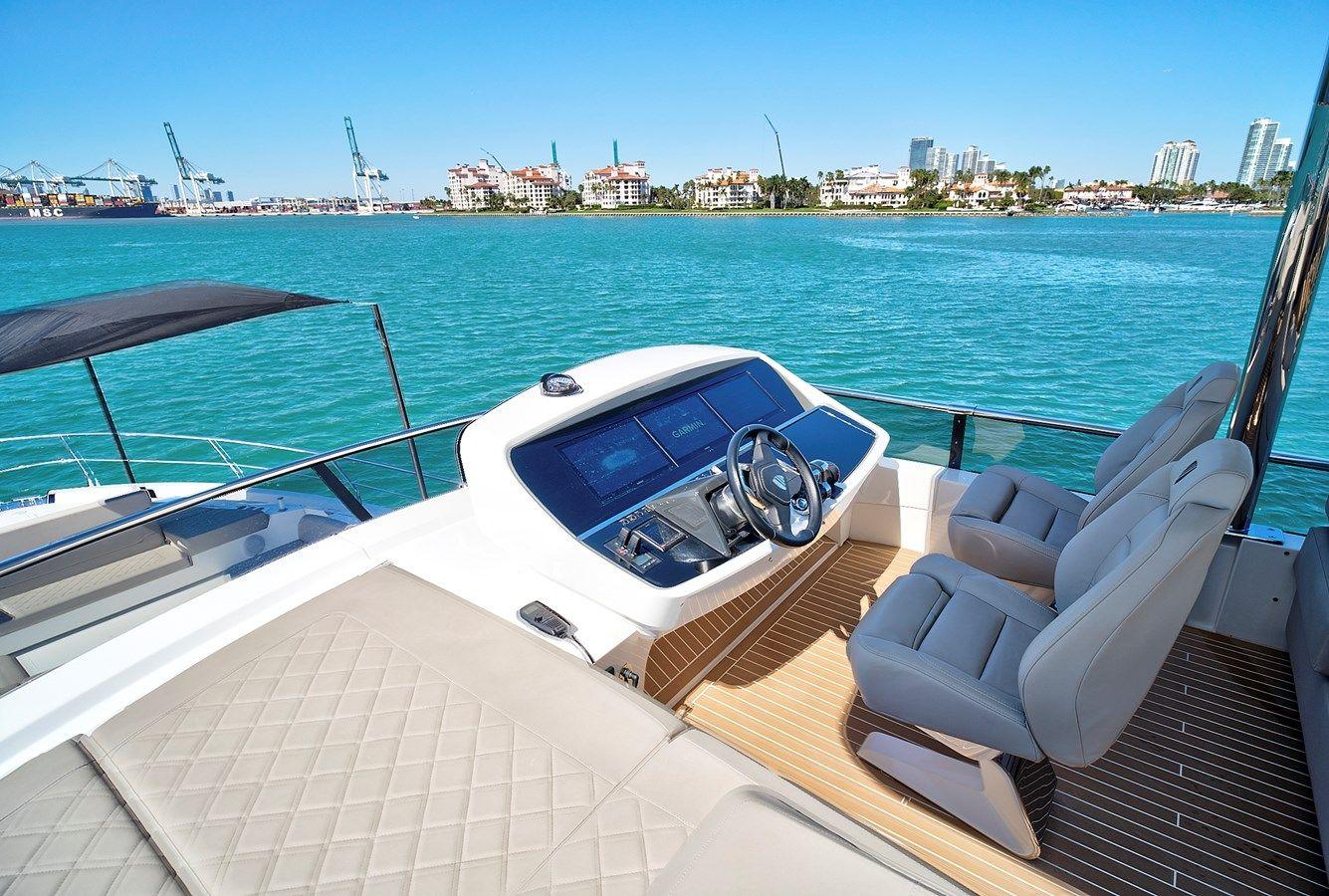 the best price on Raw Wave - Fairline