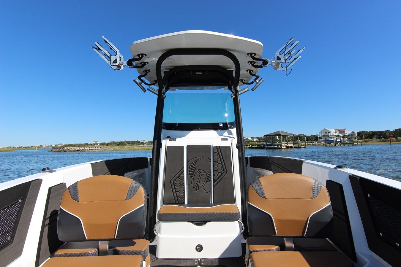 the best price on 25' Scarab 255 Open ID