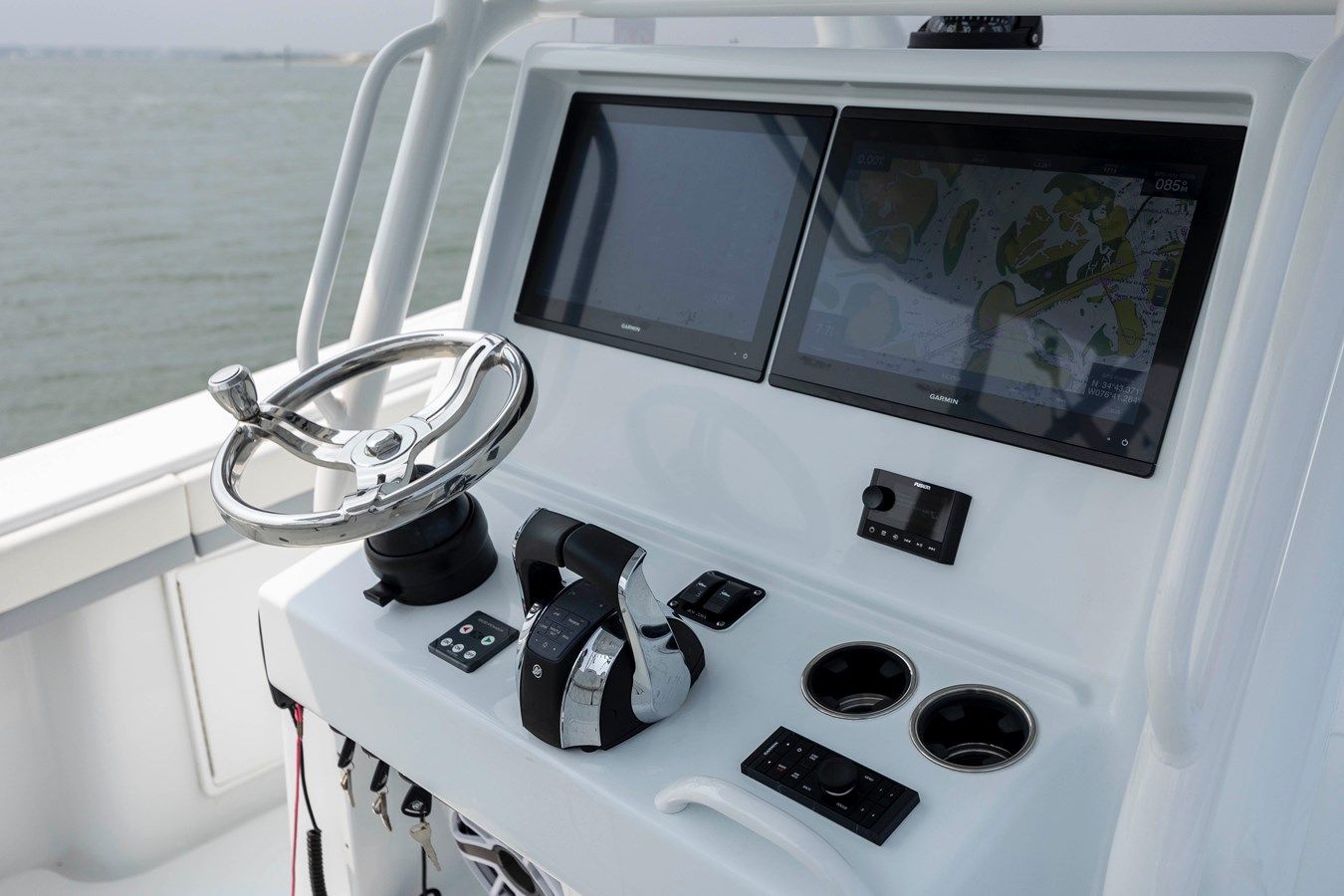 Buy a yacht 36' Yellowfin 36 - YELLOWFIN