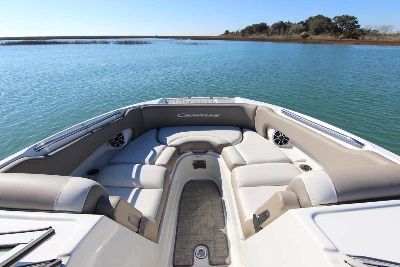 Buy a 2021 Crownline Eclipse E285 XS - CROWNLINE at Shestakov Yacht Sales