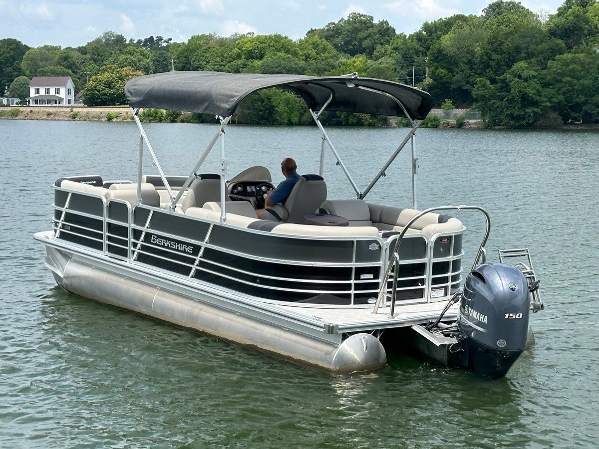 2021  Berkshire 24 RXF CTS price