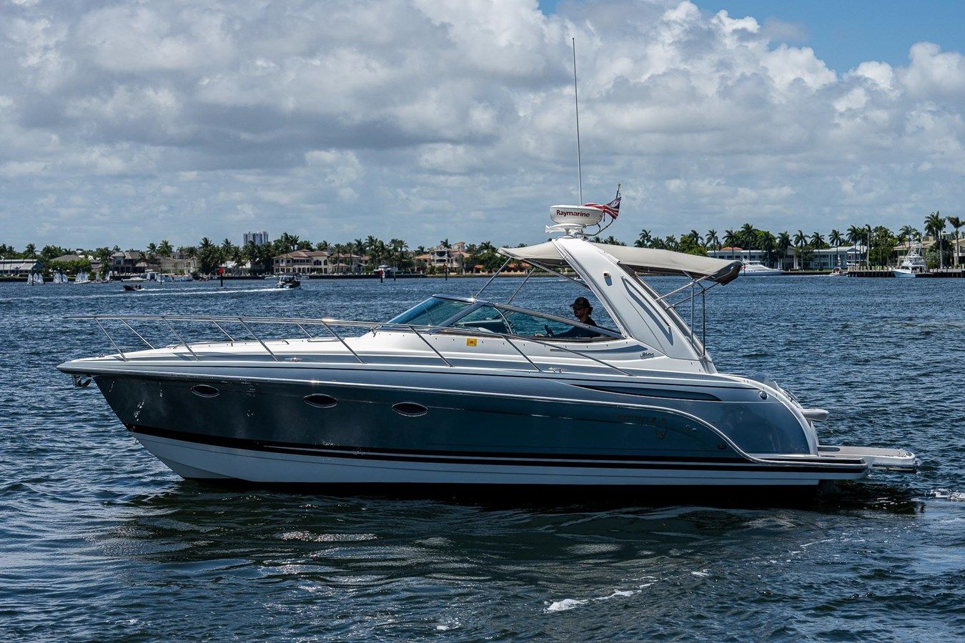 2018 31' Formula 31 Performance Cruiser - Formula Boats