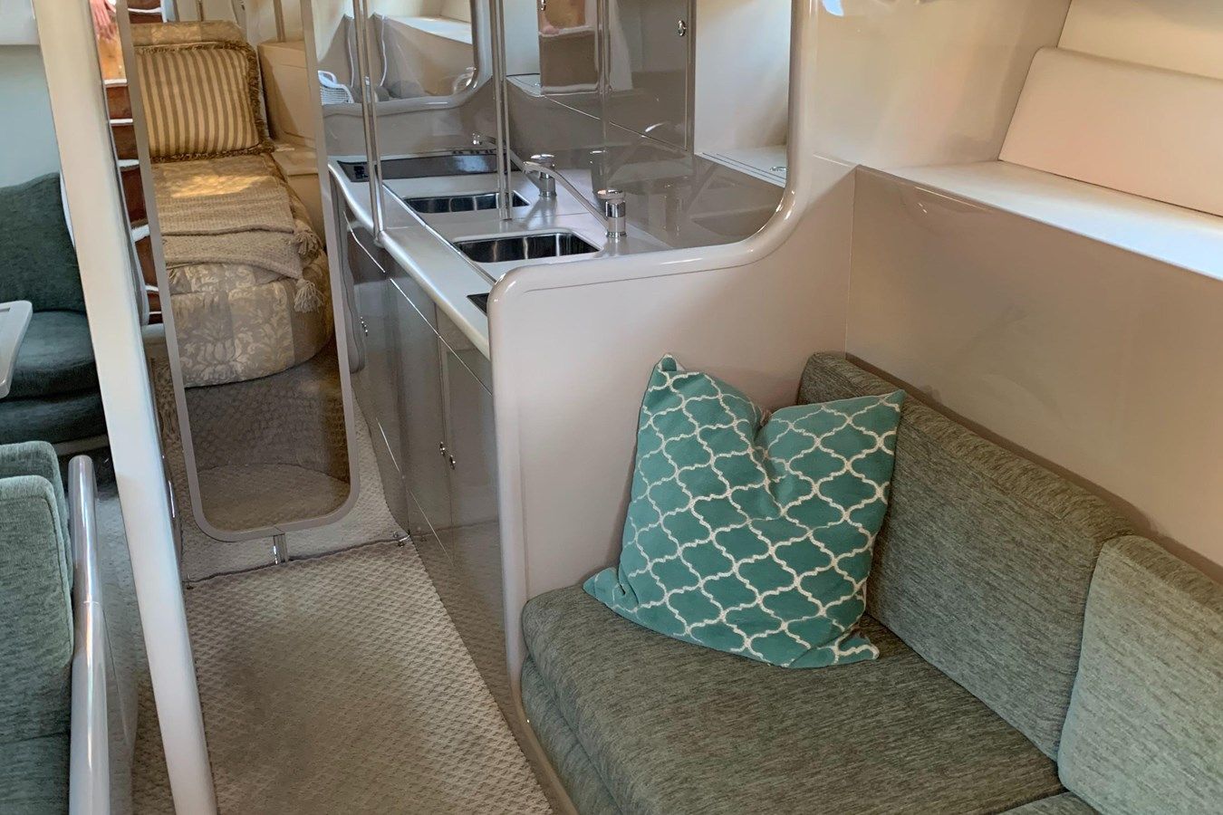 Лучшие предложения покупки яхты 1998 Magnum Magnum 50 Bestia Magnum 50 Bestia