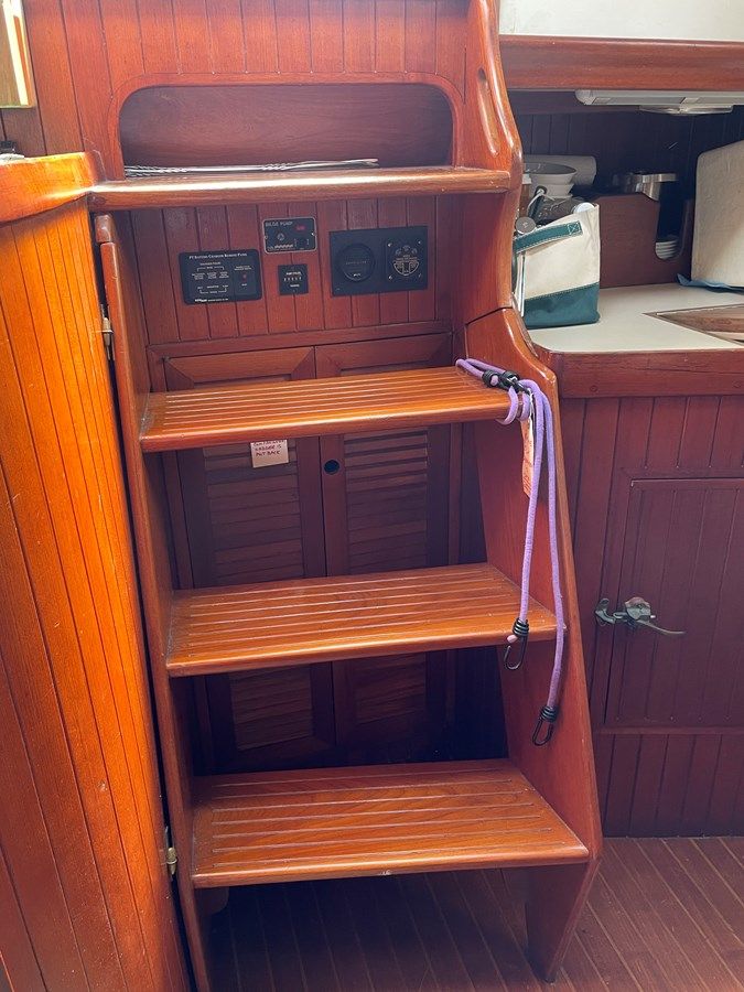 Buy a yacht MOMENTARY - CREALOCK