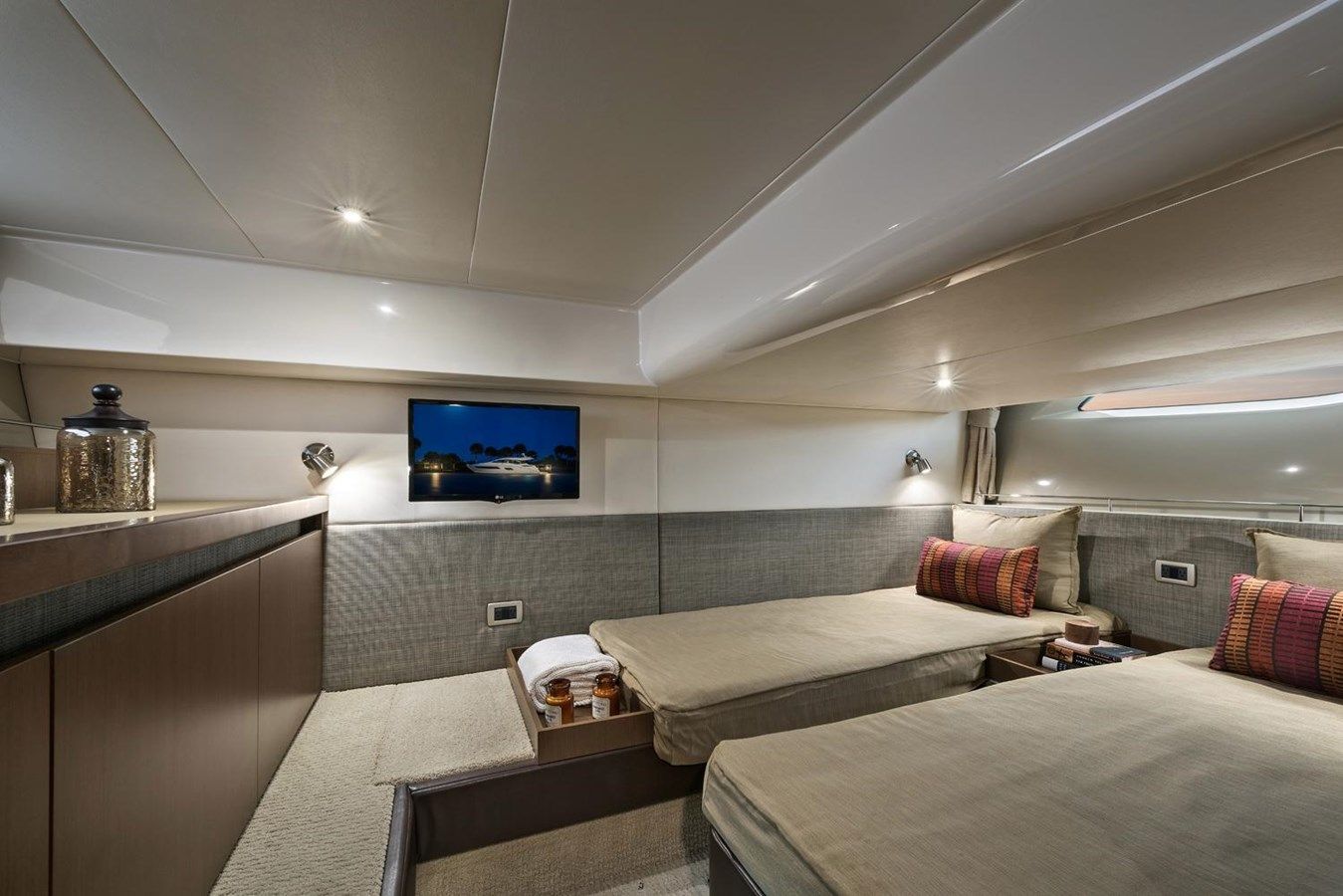 Продажа яхты 2016 40' Sea Ray 400 Sundancer - SEA RAY