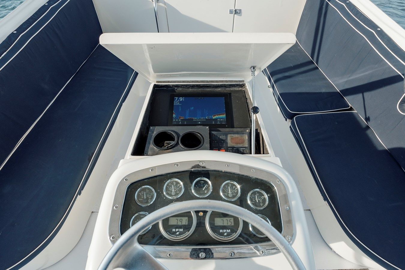 the best price on Queso 33 Walkaround