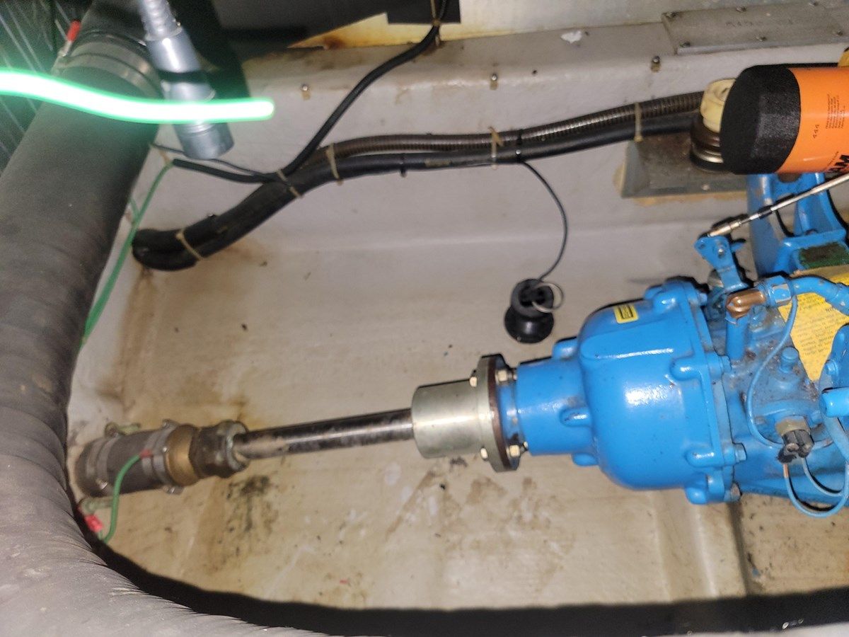 Solace - Carver Yachts yacht sale