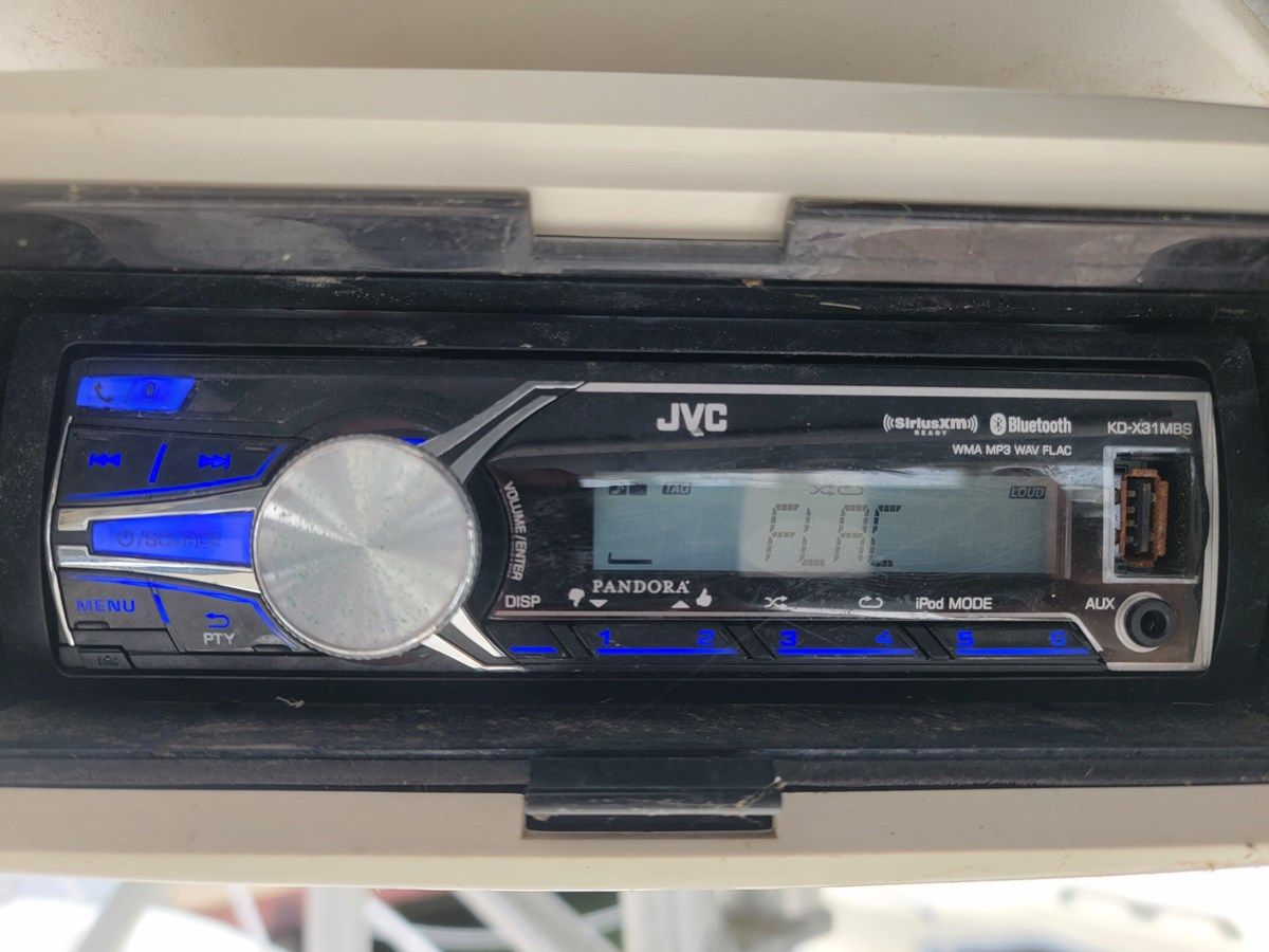 the best price on Bay Rat II 1997