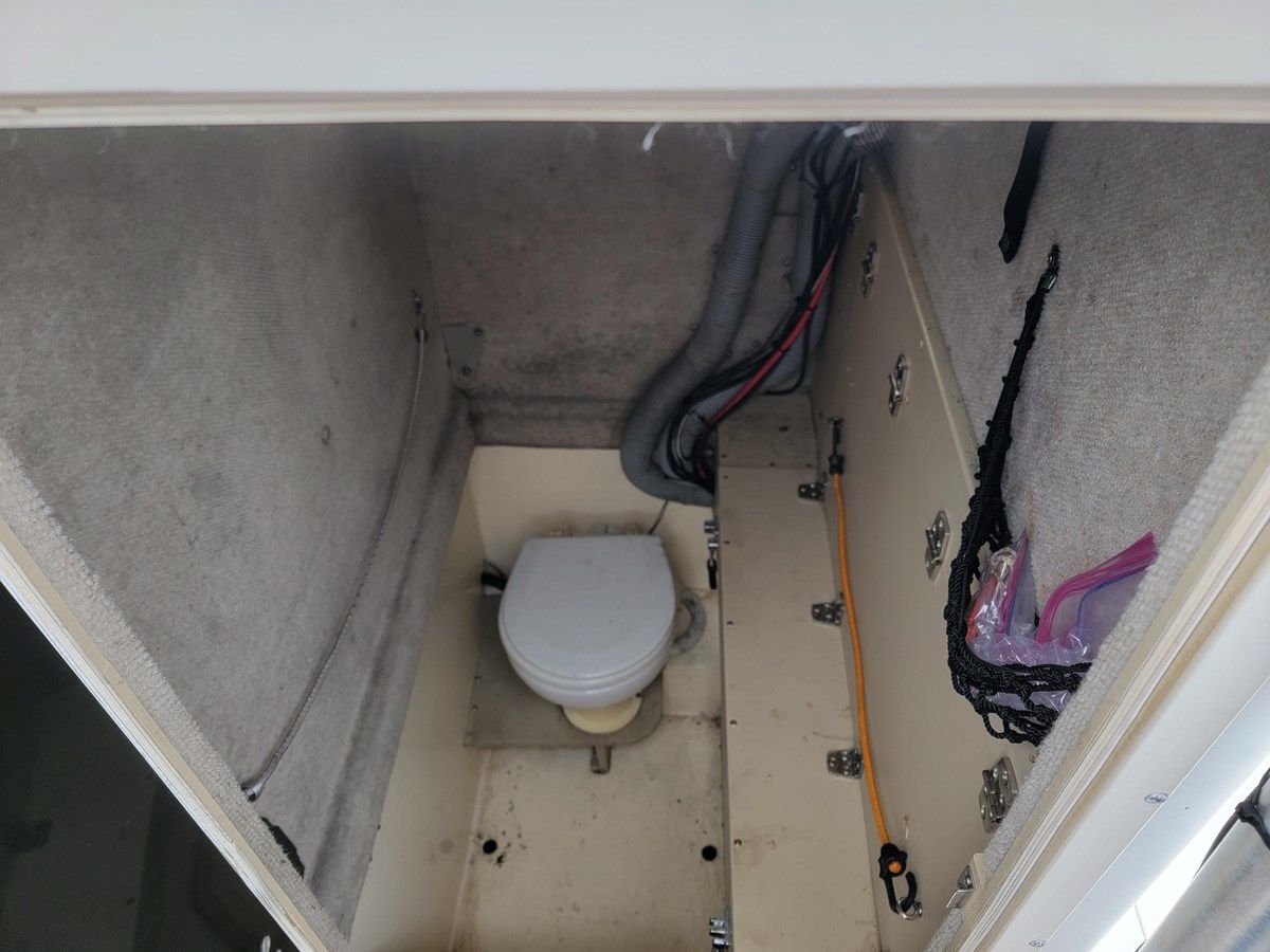 Bay Rat II 26 Center Console