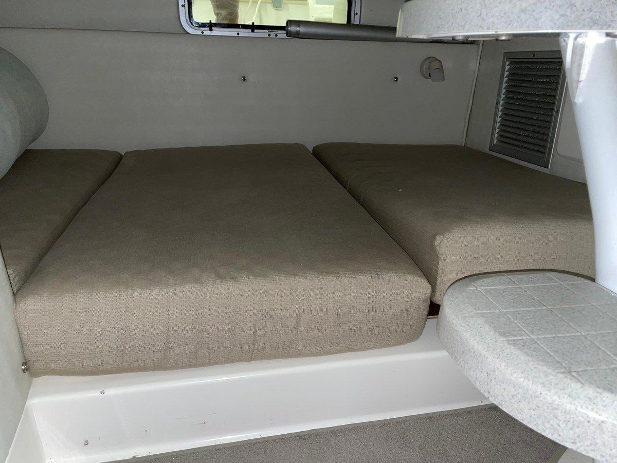 Buy a yacht 2001 Aquasport 275 Explorer 275 Explorer