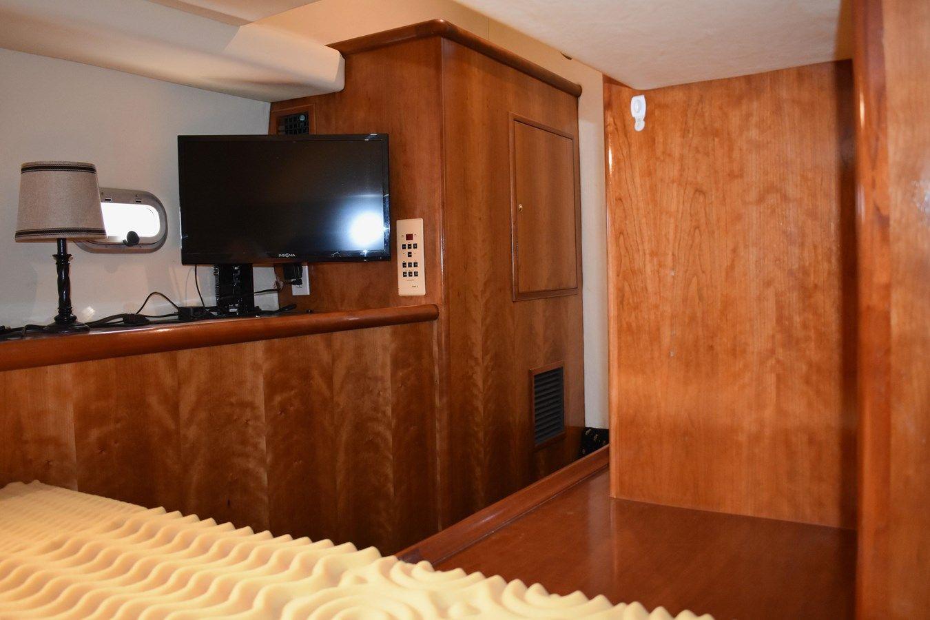 Buy a 2001 Motor Yacht Sports Cat 44 - CUSTOM at Shestakov Yacht Sales