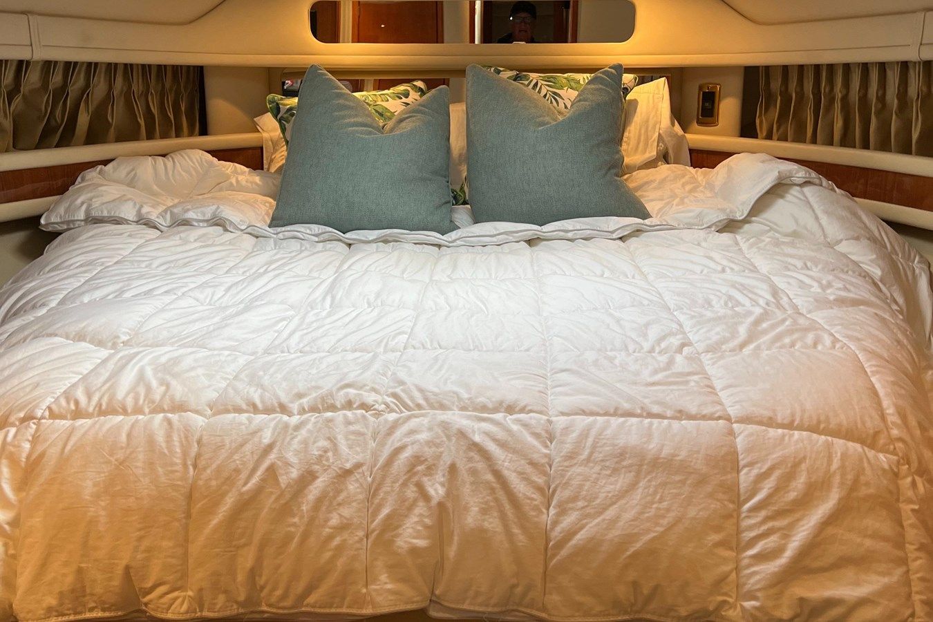 best yacht sales deals 2001 Sea Ray 460 SUndancer 2001