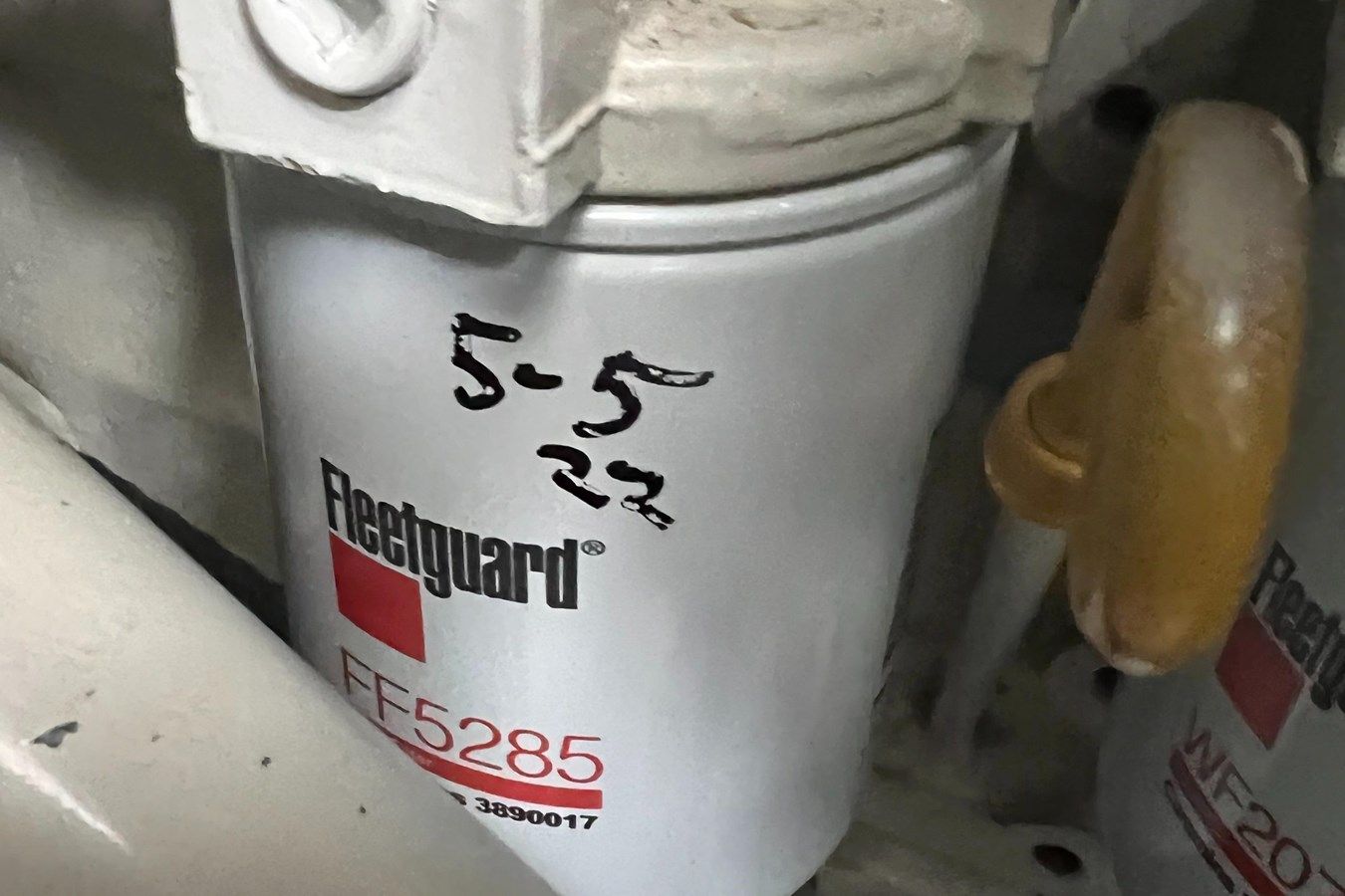 Buy a 2001 Sea Ray 460 SUndancer - SEA RAY at Shestakov Yacht Sales