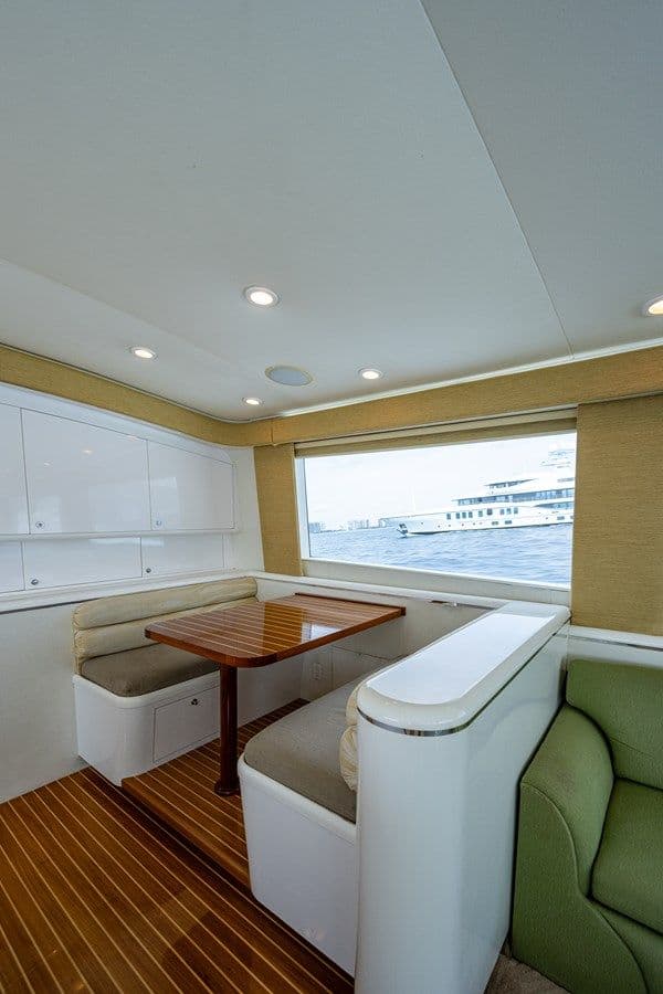 best yacht sales deals Chasin' Tail 1998