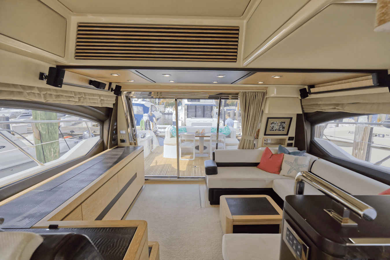 the best price on Neena - Azimut Yachts