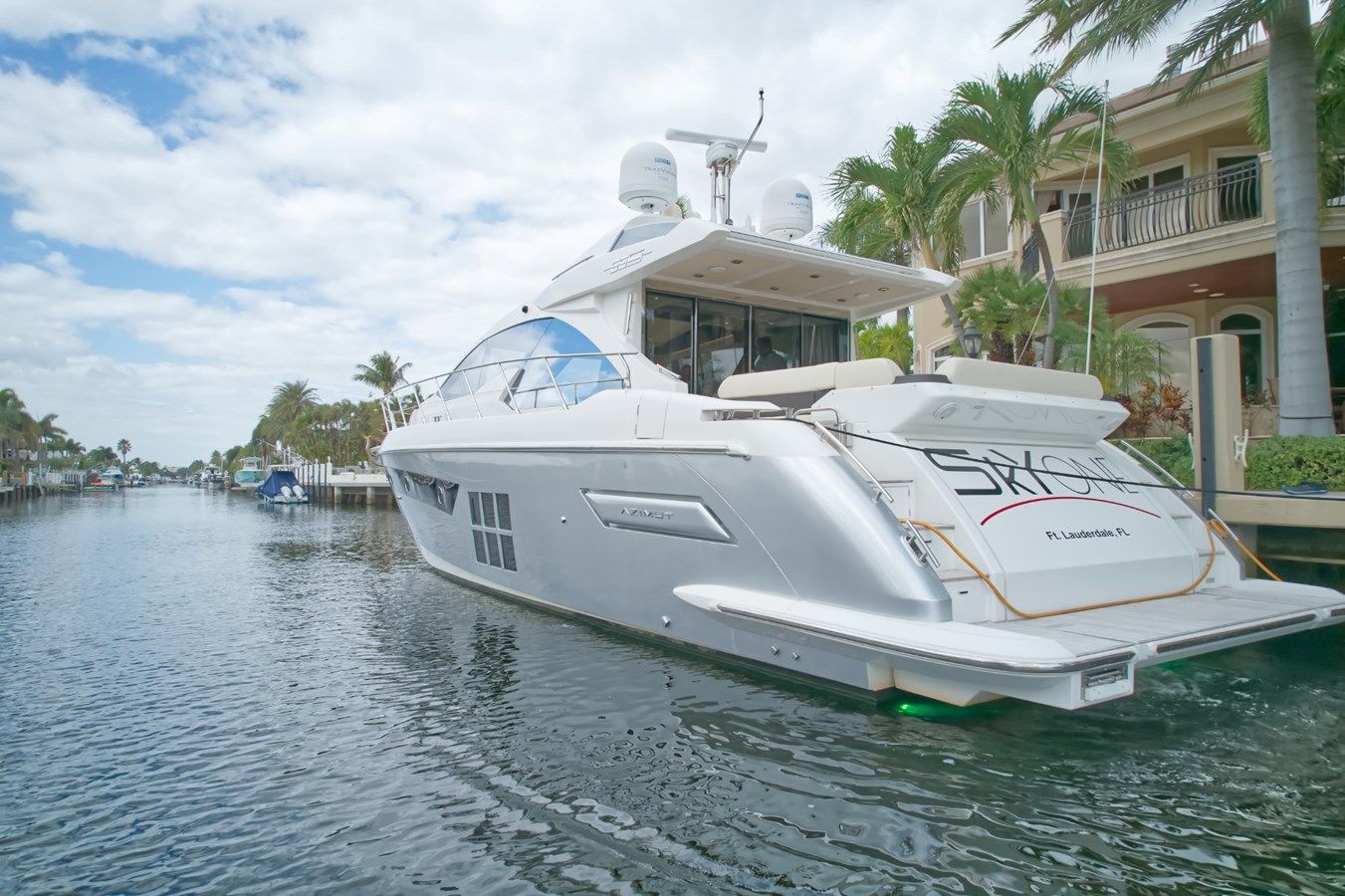Buy a Azimut 55S - Azimut Yachts at Shestakov Yacht Sales