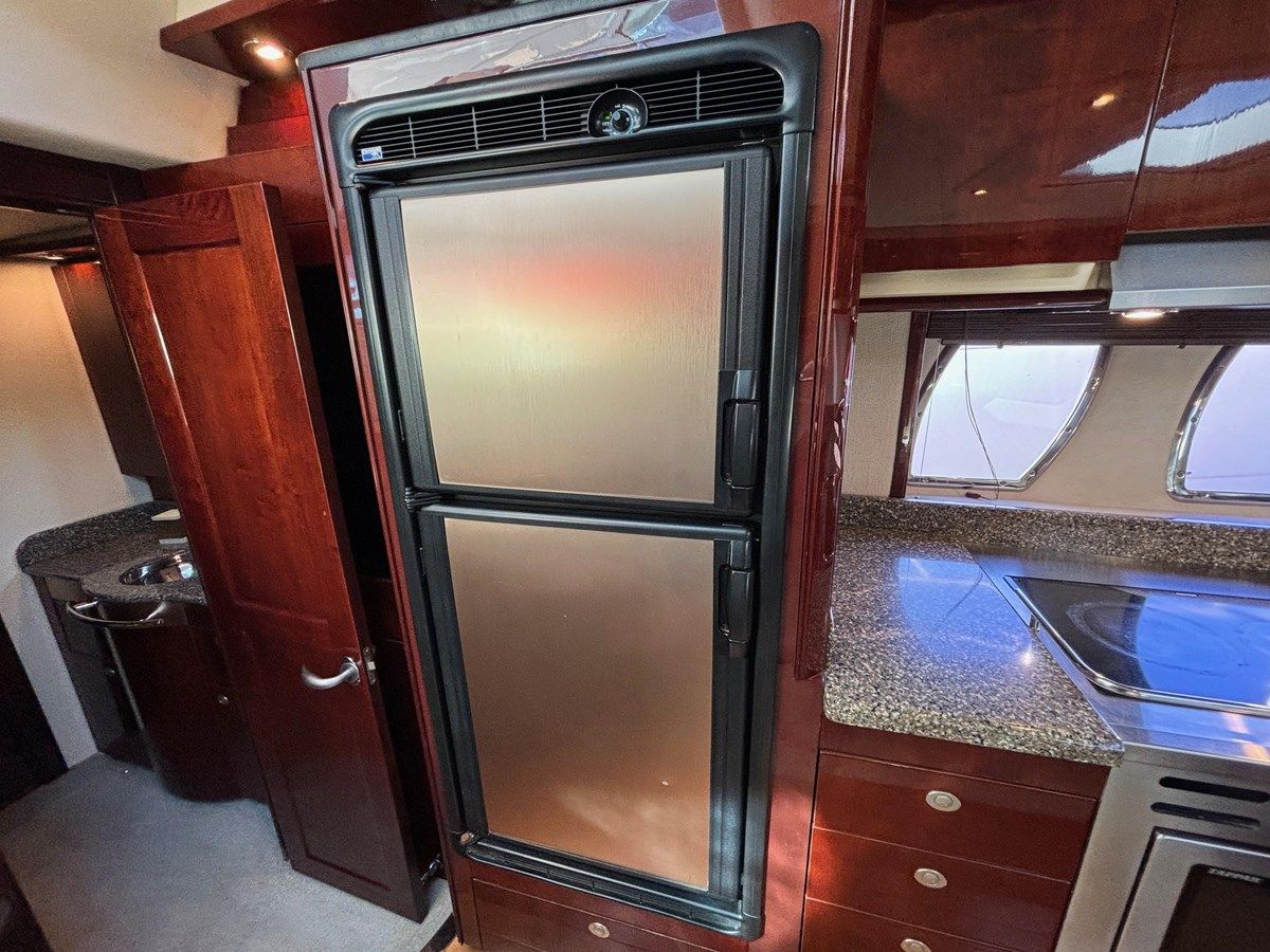 the best price on Chivi 2008