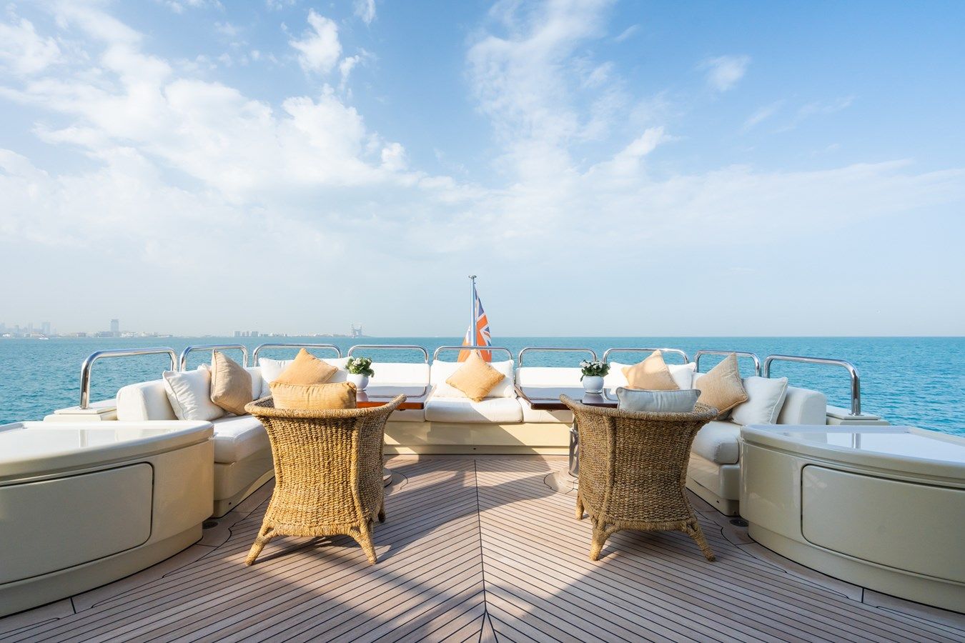 Лучшая цена на AQUAMARINA 2007