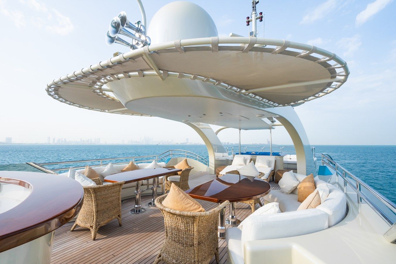 Лучшая цена на AQUAMARINA 155