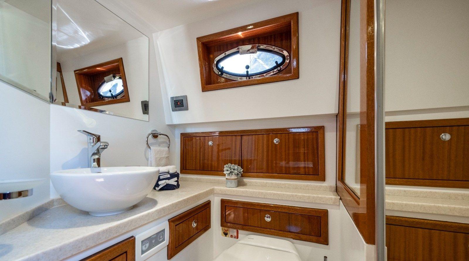 Buy a yacht V40 Retro Classic Open - VENTO