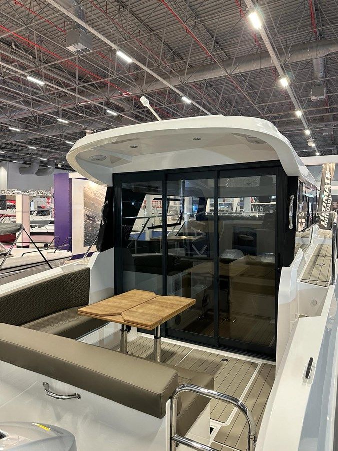 the best price on V30 HT Weekender 30