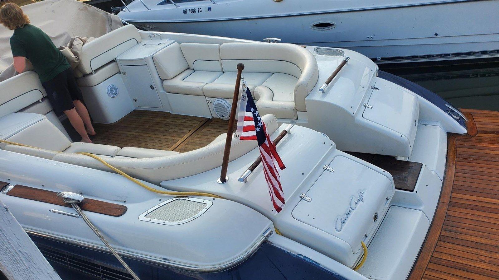 the best price on 2006 Chris-Craft 36 Corsair 38