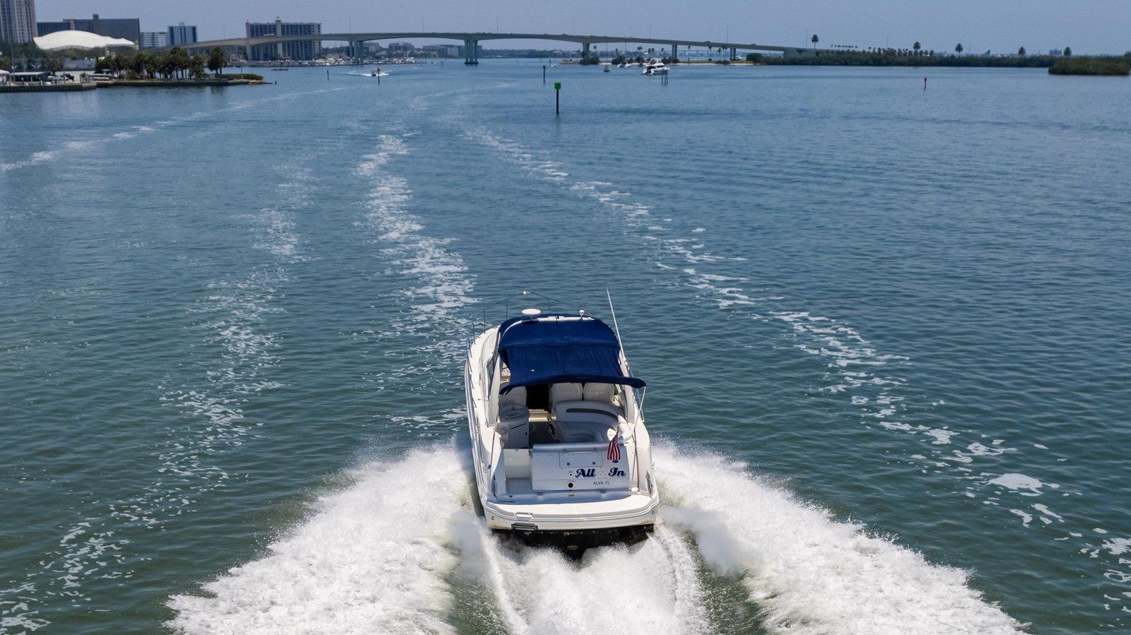 Buy a yacht 2005 Sea Ray 340 Sundancer - SEA RAY