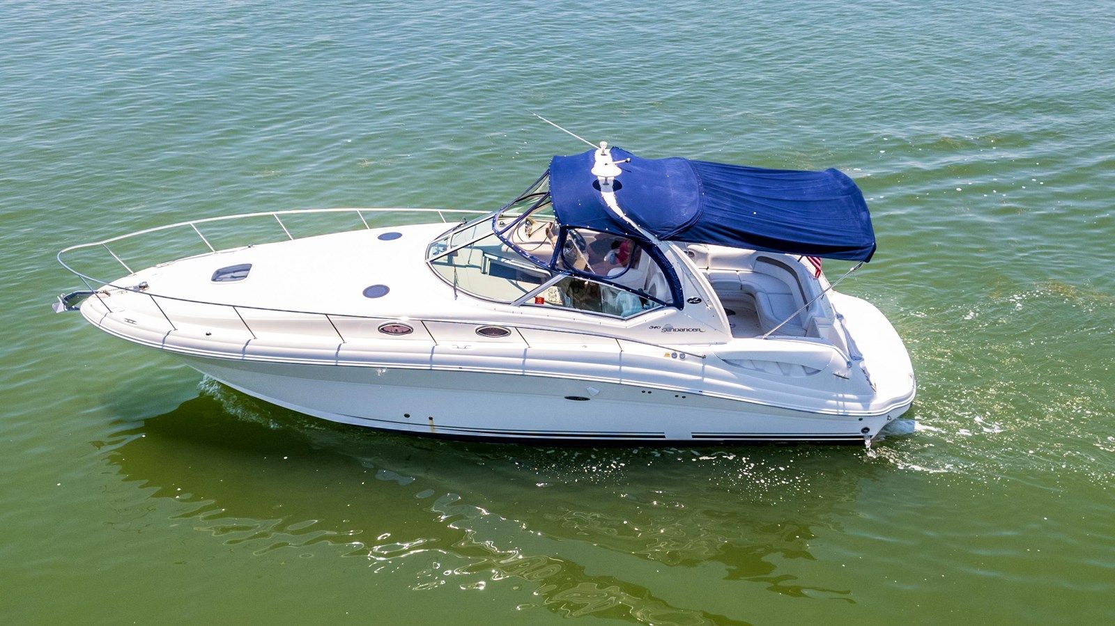 Buy a 2005 Sea Ray 340 Sundancer - SEA RAY at Shestakov Yacht Sales