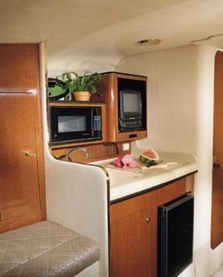 Стоимость яхты 2003 Sea Ray 280 Sundancer 280 Sundancer