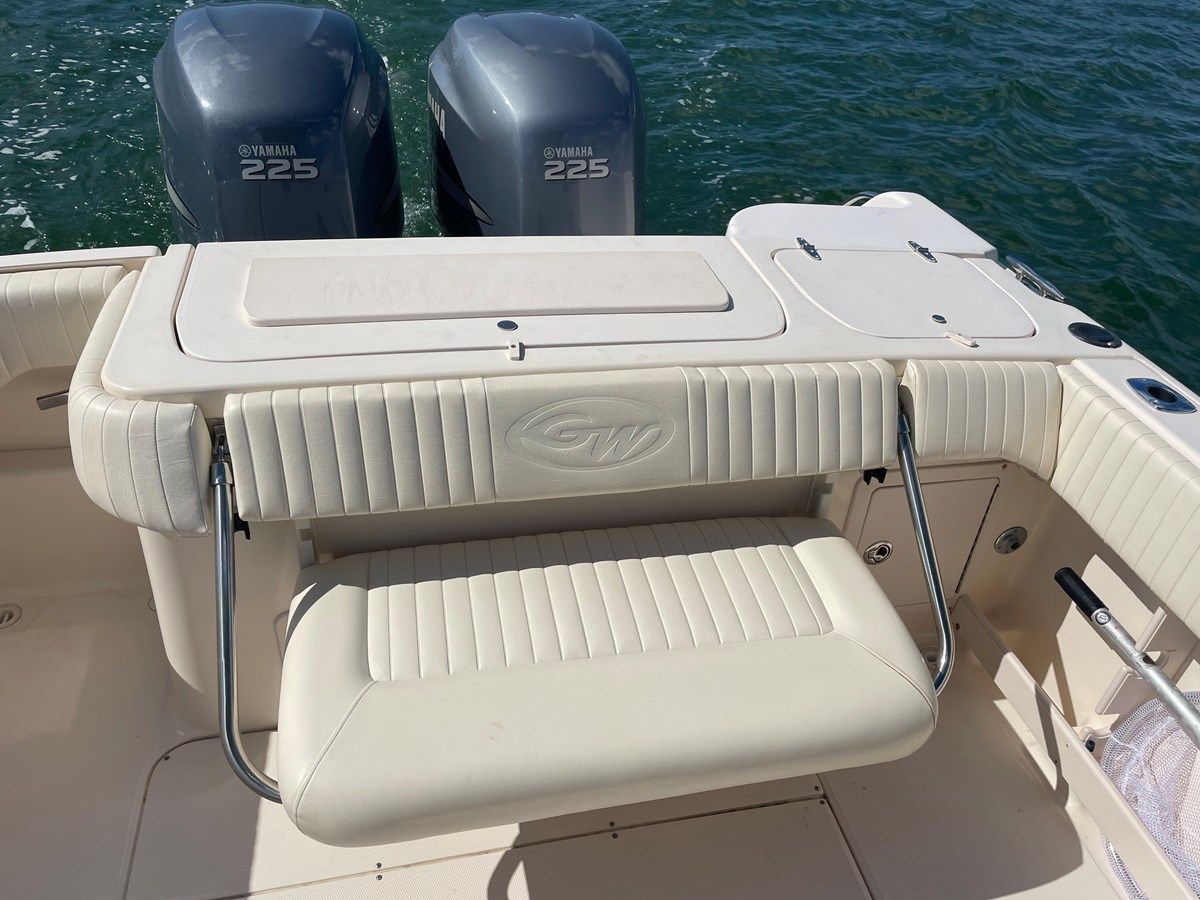 best yacht sales deals 2003 Grady-White Center Console Chase 273 Center Console Chase 273