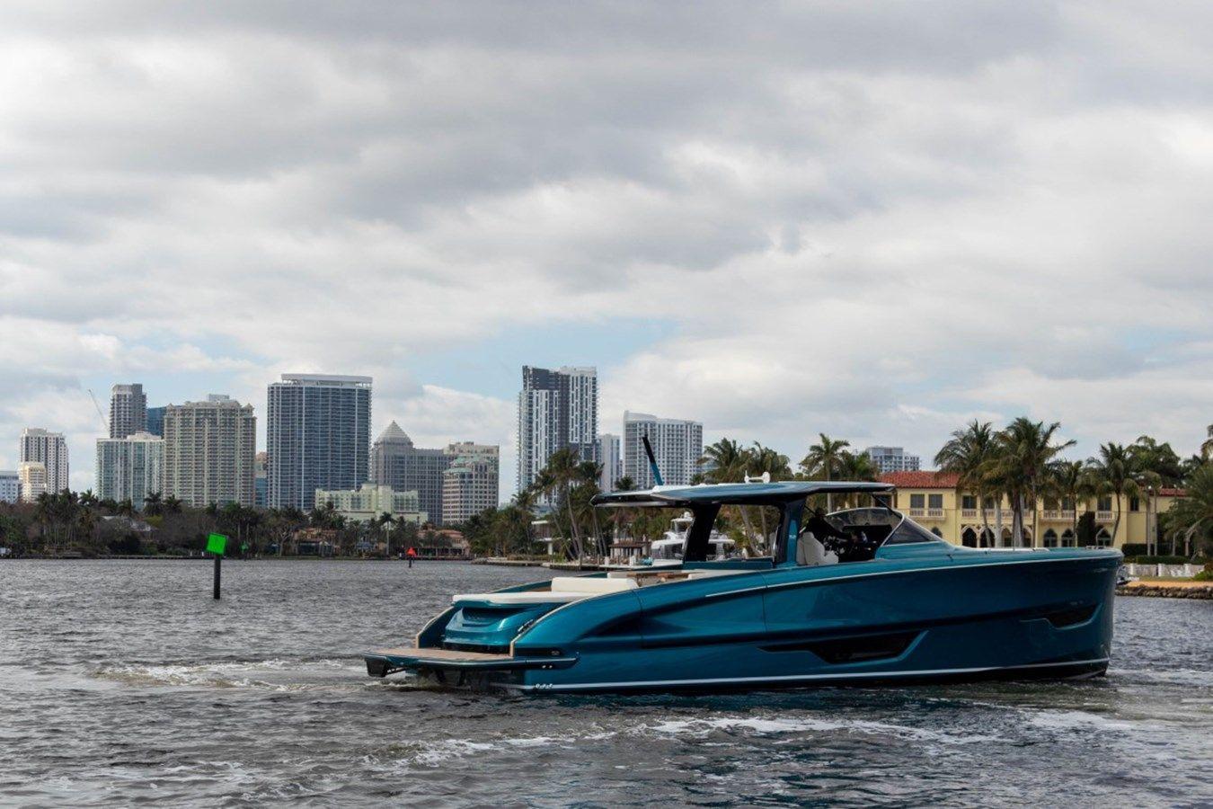 2024 NEW 52 OPEN SOLARIS POWER - SOLARIS YACHTS yacht sale