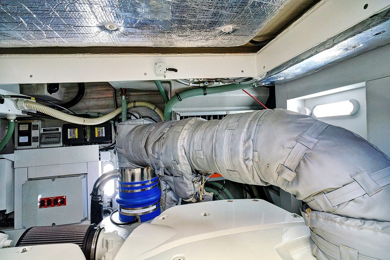 King 68 Sport Yacht price