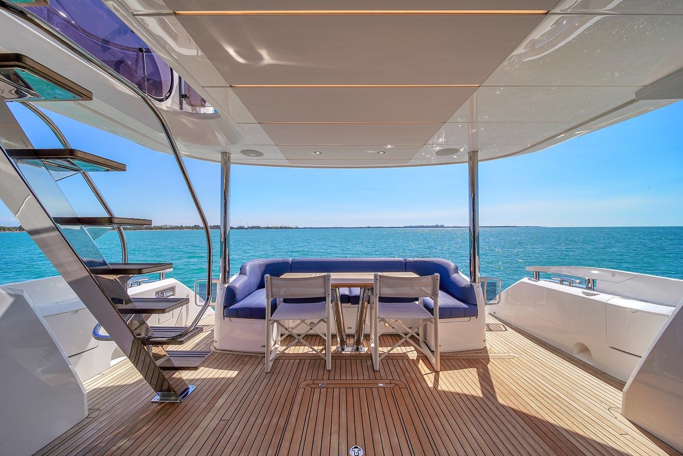 best yacht sales deals 68 MANHATTAN 68