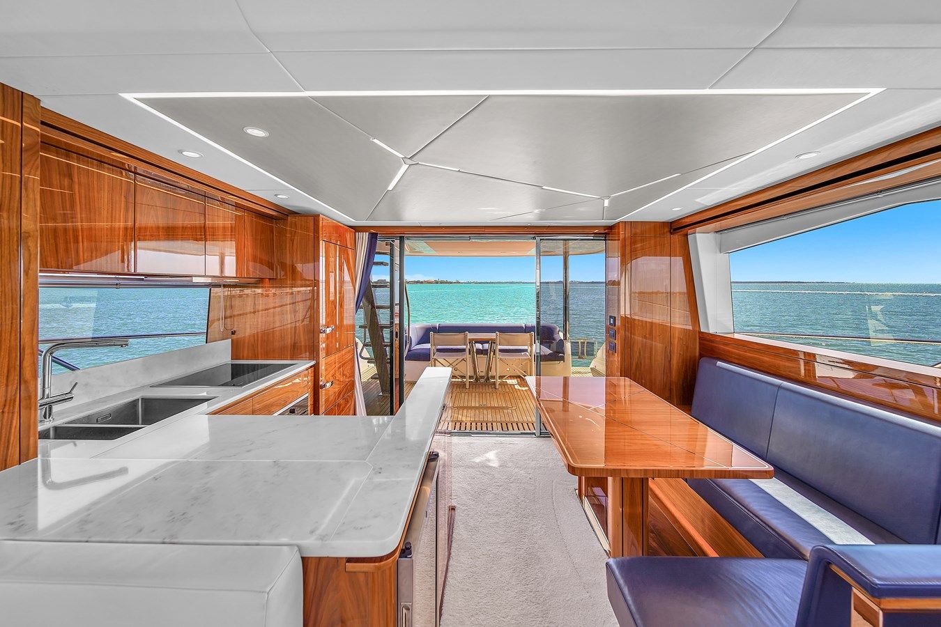 best yacht sales deals 68 MANHATTAN - Sunseeker