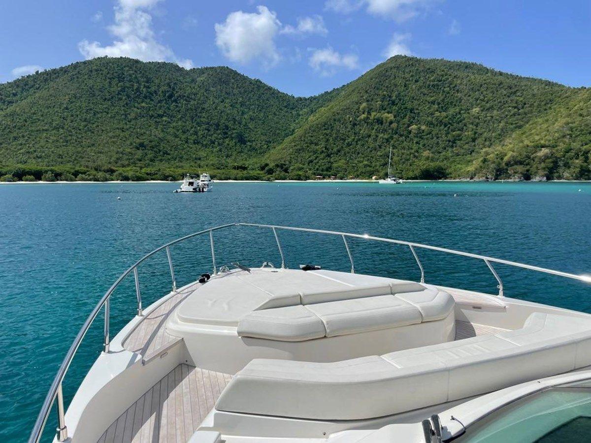 the best price on - - Ferretti Yachts