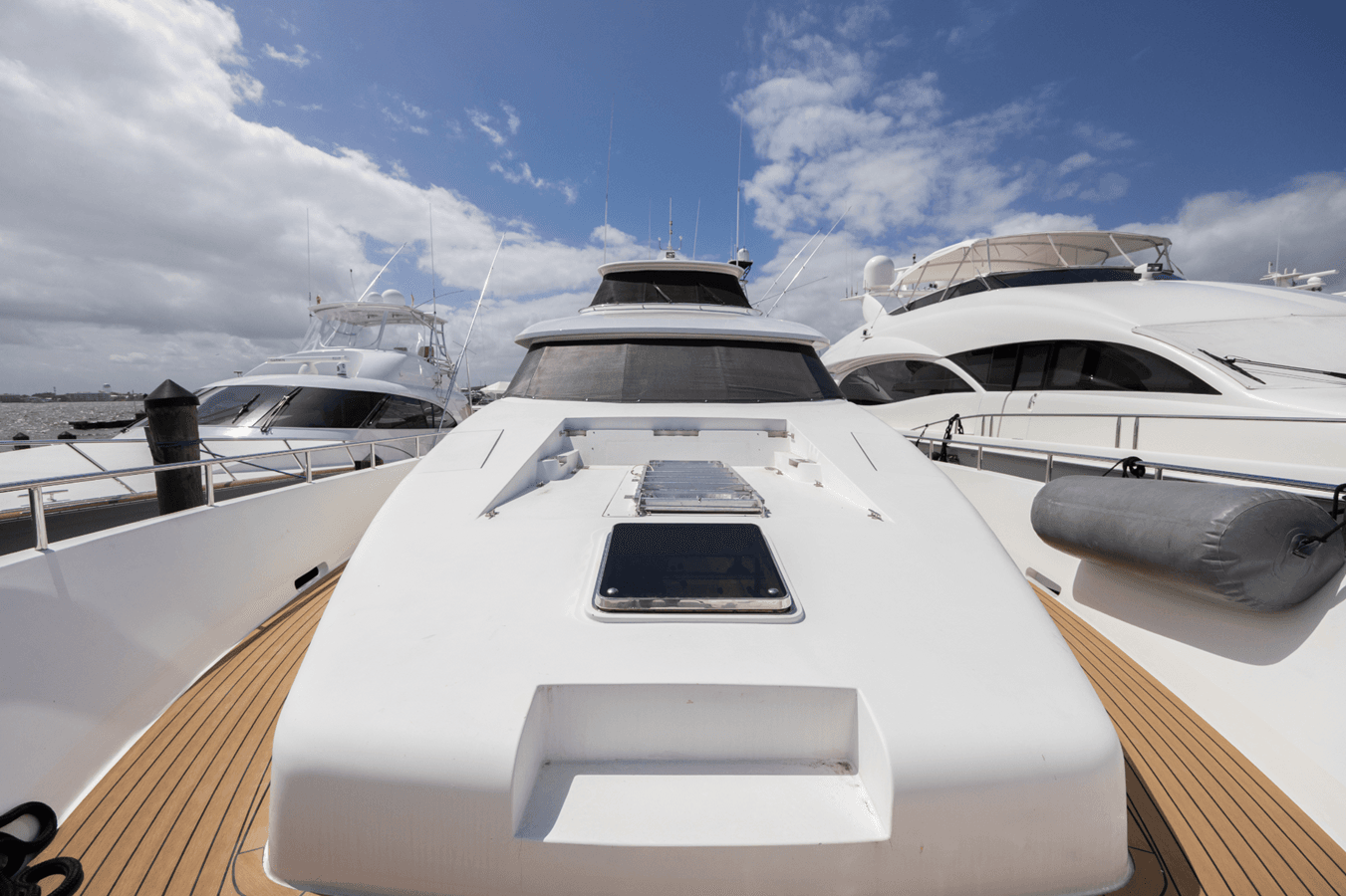 Купить яхту Cinnabar VI 76 в Shestakov Yacht Sales