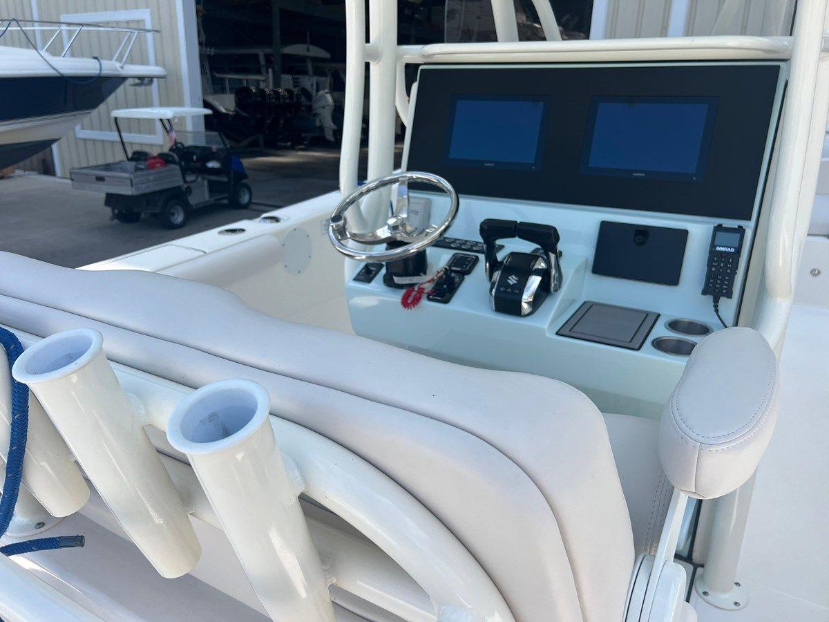 Купить 2023 Sea Born LX26 Center Console 2023