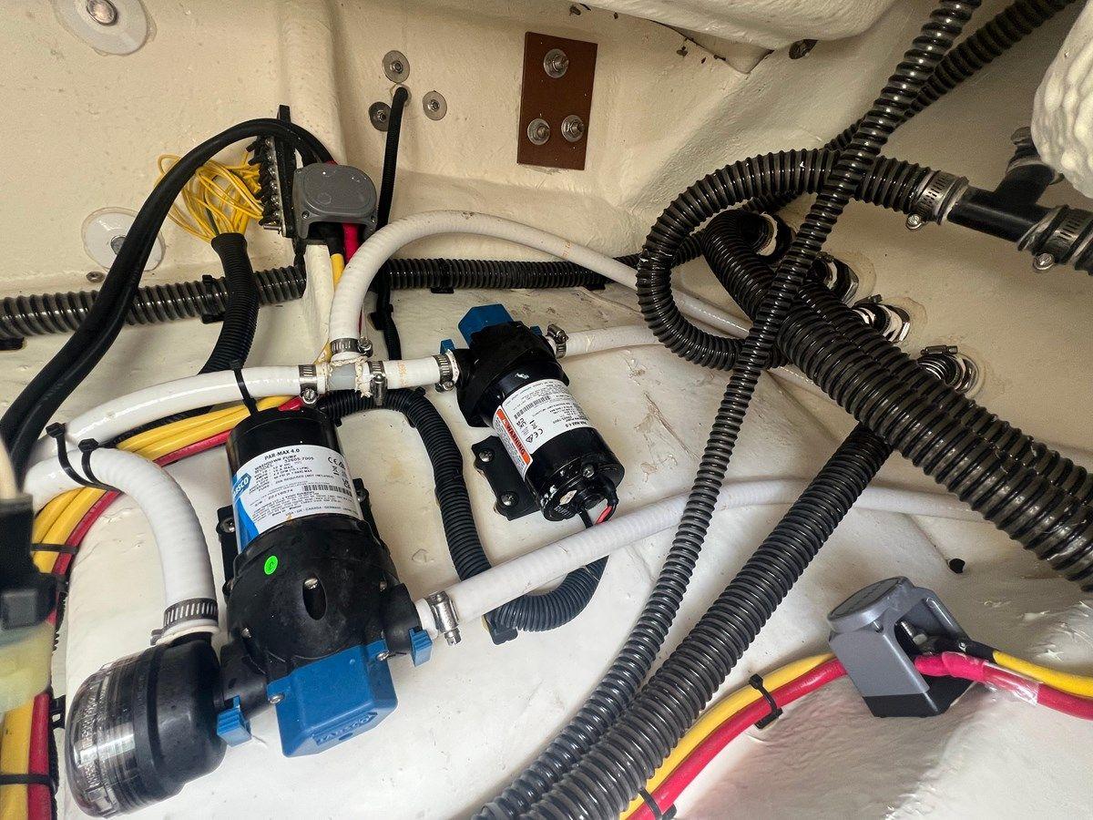 2023 Sea Born LX26 Center Console - SEA BORN