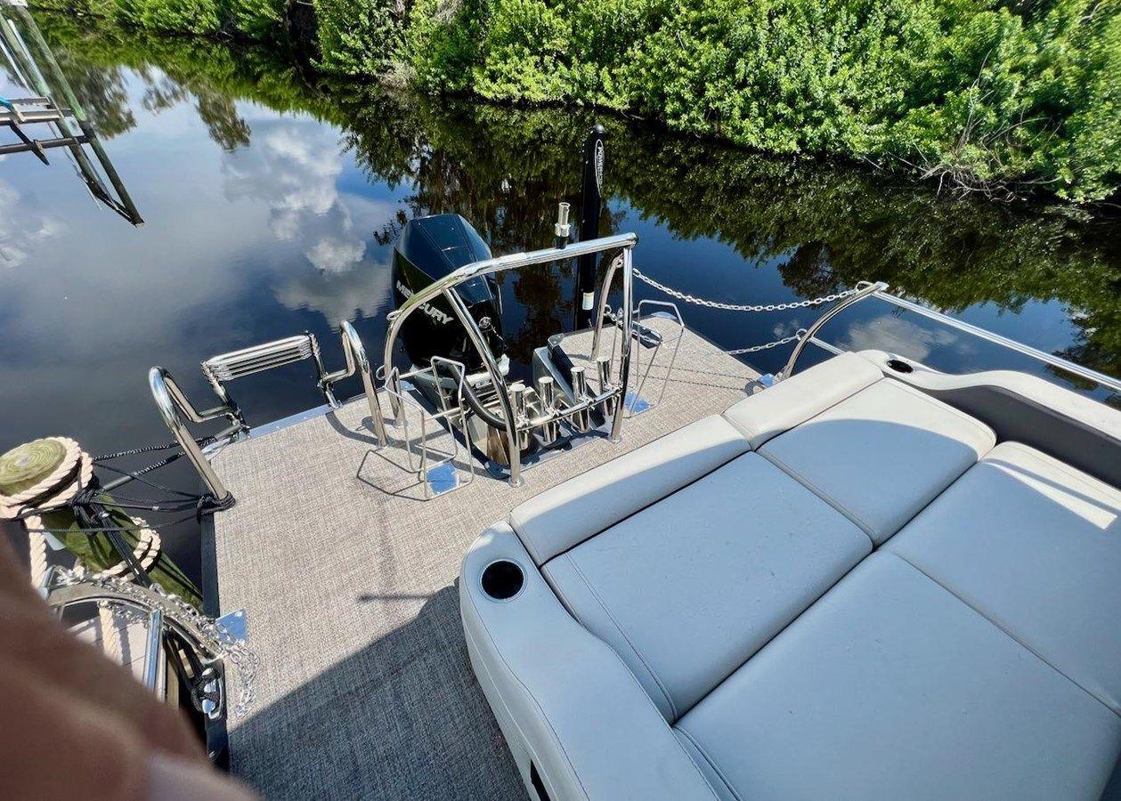 Лучшая цена на 2022 Barletta Corsa 25UC